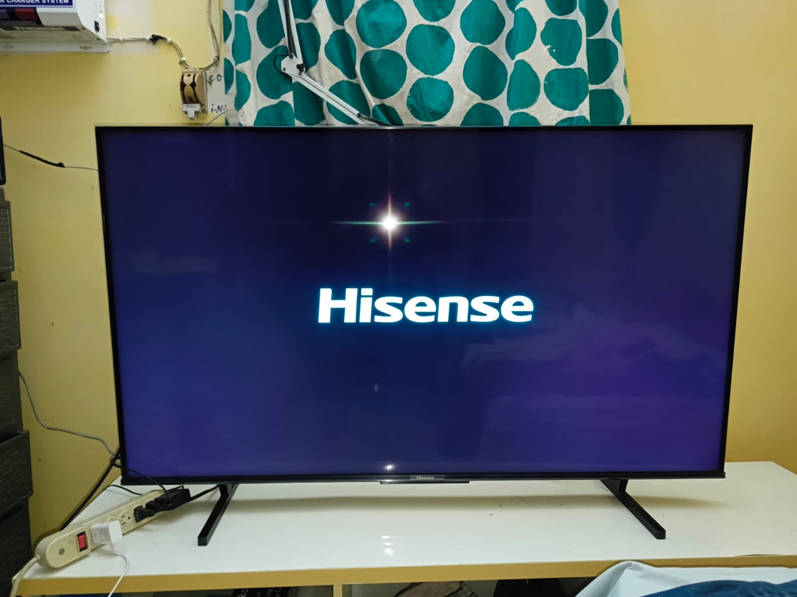 tv - Smart Tv HIsense U8K 5