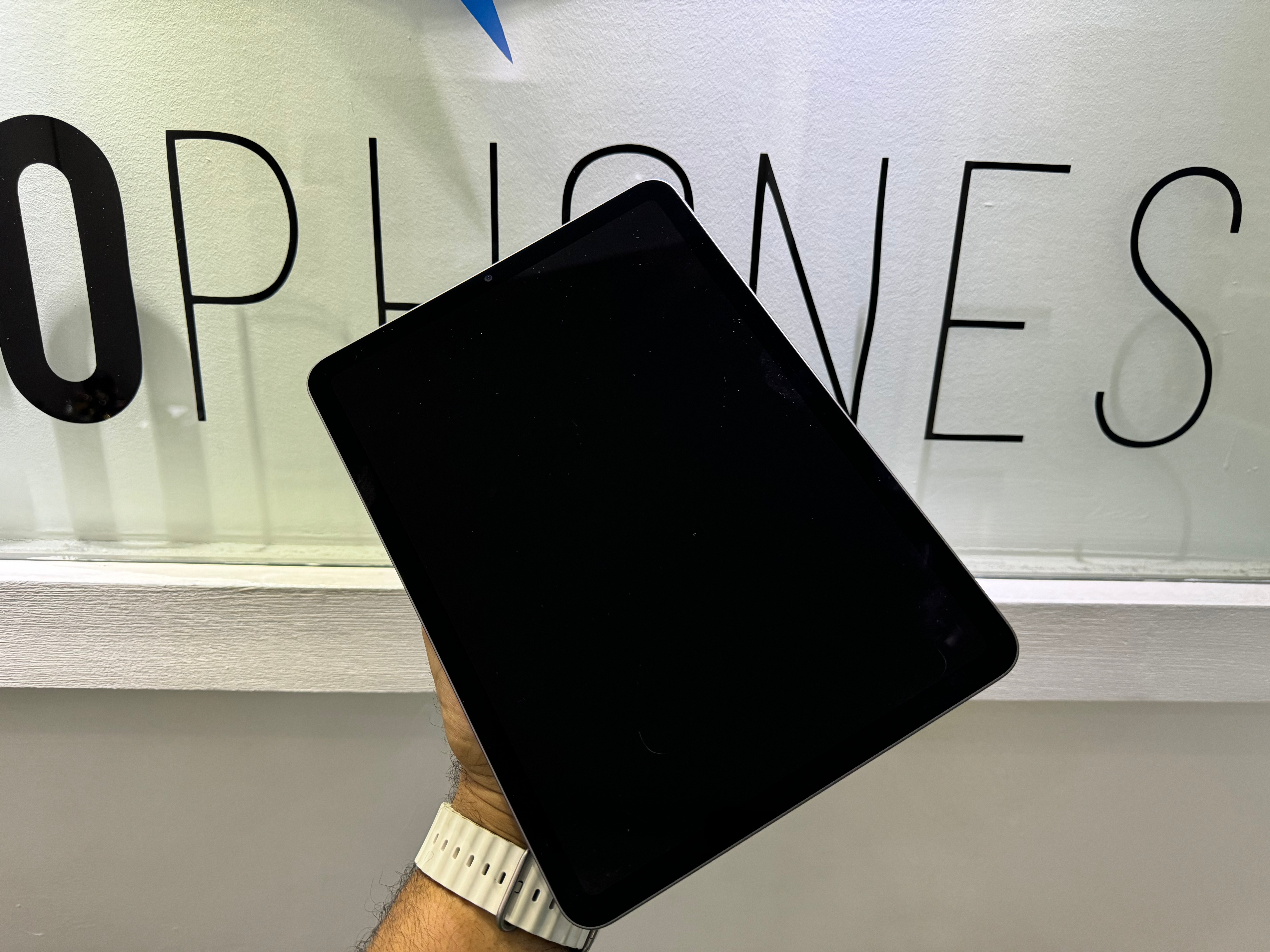 celulares y tabletas - iPad Air 5ta Generación 64GB Space Gray RD$ 24,500 1