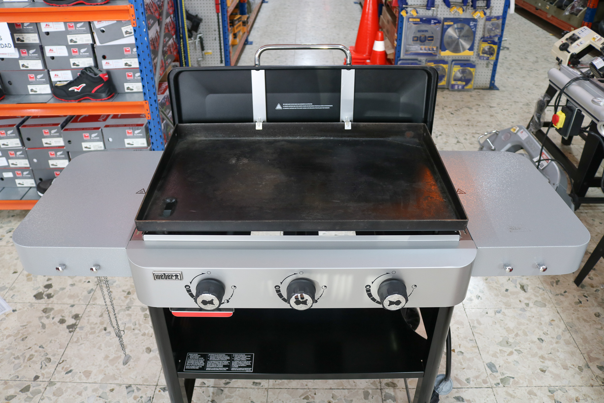 equipos profesionales - Plancha de gas 28" Weber 7