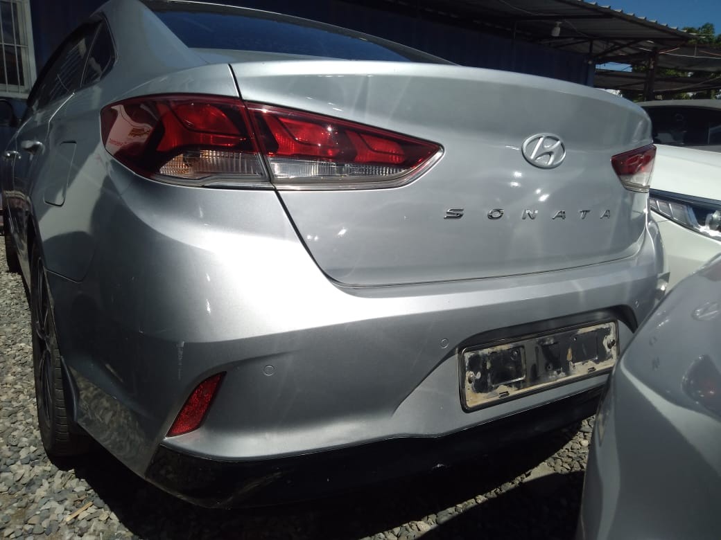 carros - HYUNDAI SONATA 2018 GRIS 1