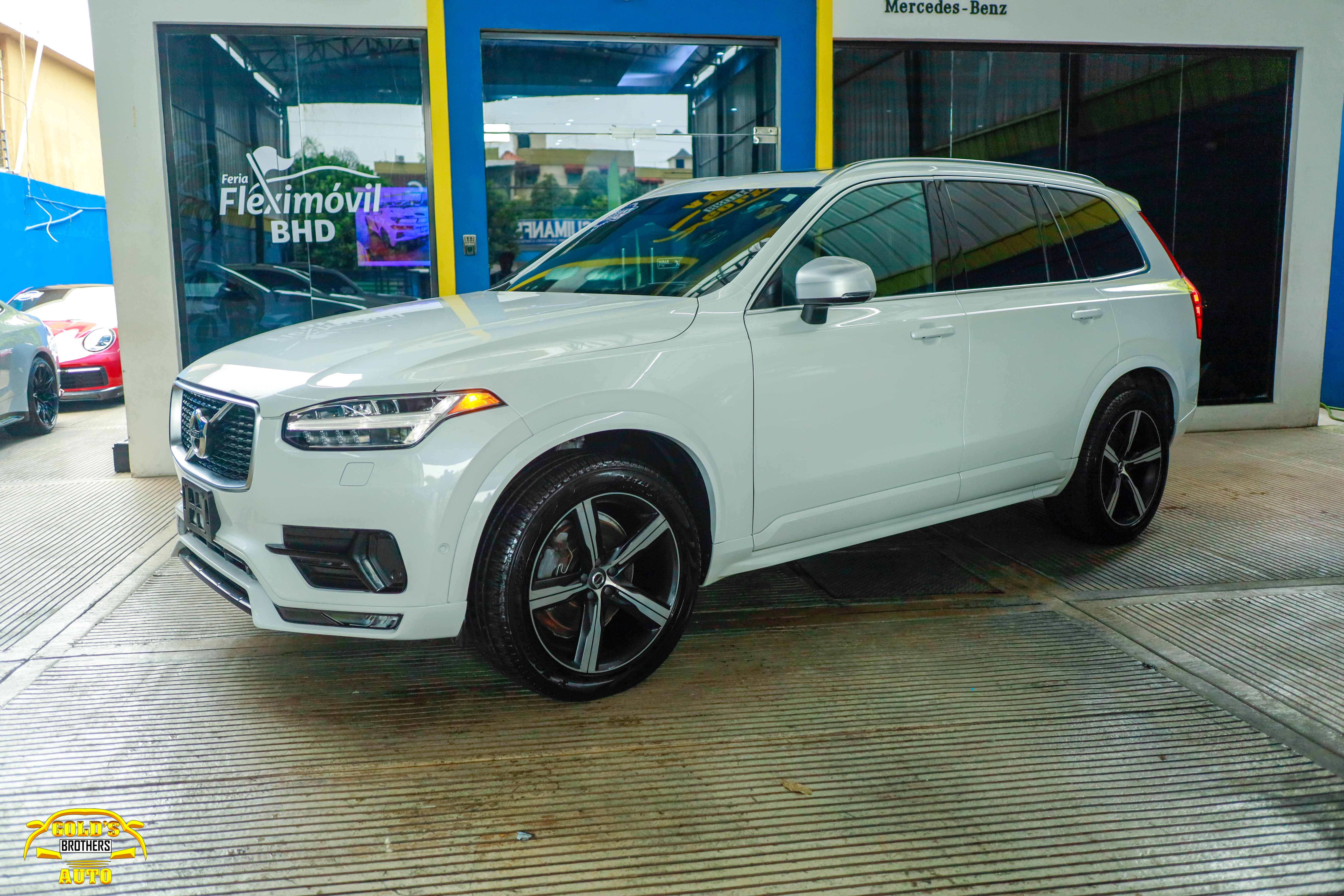 jeepetas y camionetas - Volvo XC90 R-Desing 2019 Clean Carfax Recien Imp 1