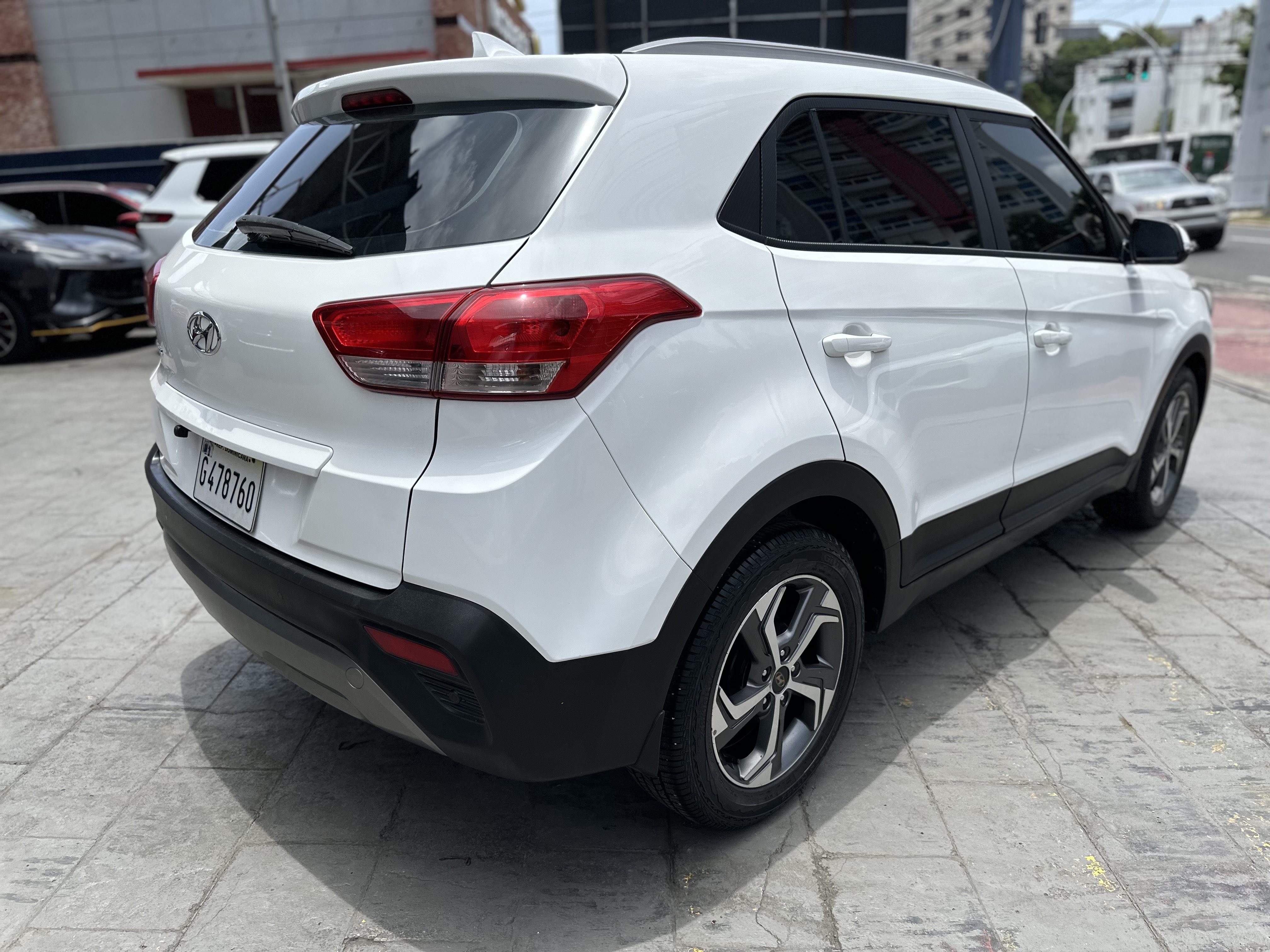 jeepetas y camionetas - HYUNDAI CANTUS 2020 5