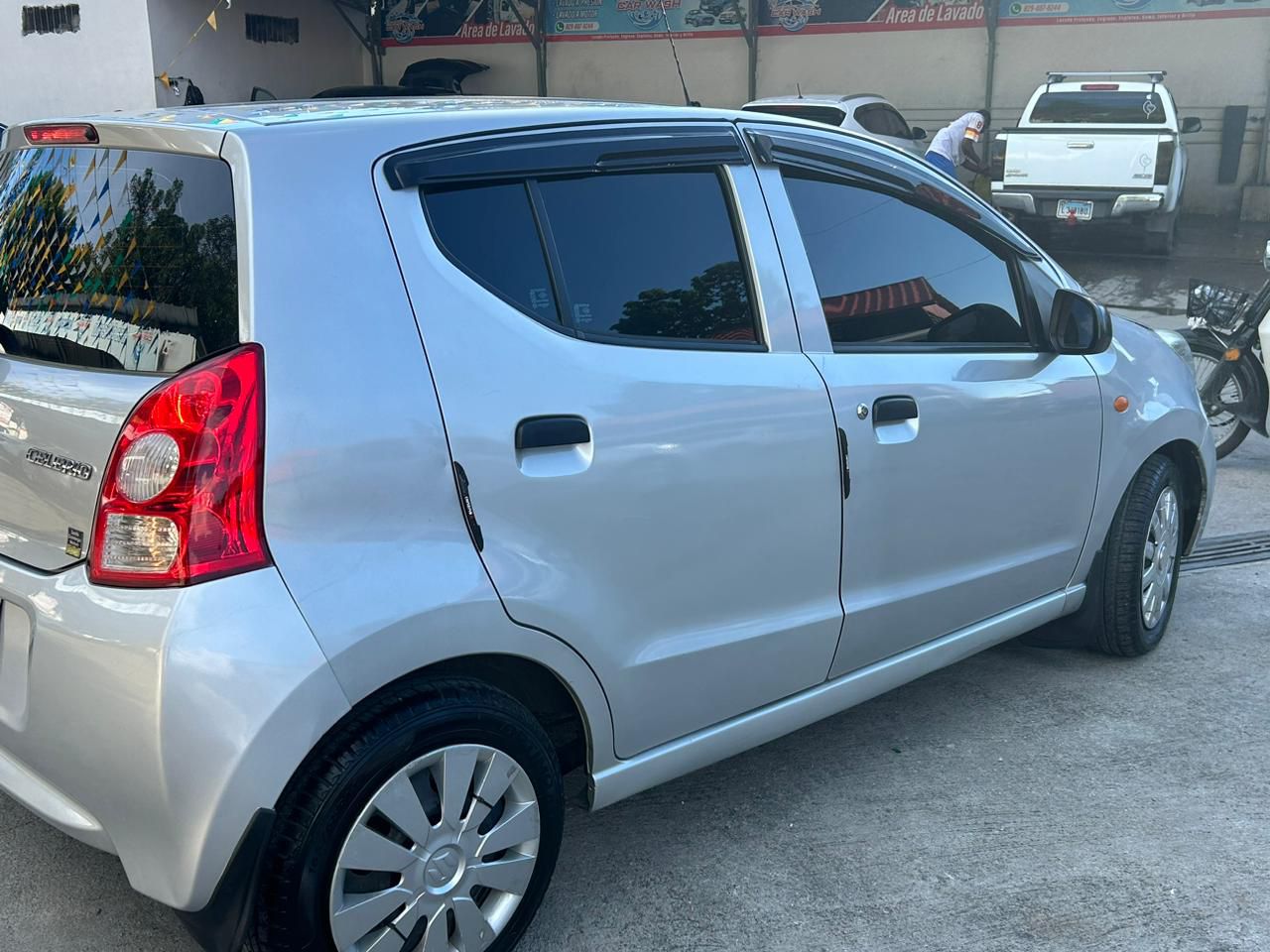 carros - VEHÍCULO SUZUKI CELERIO 