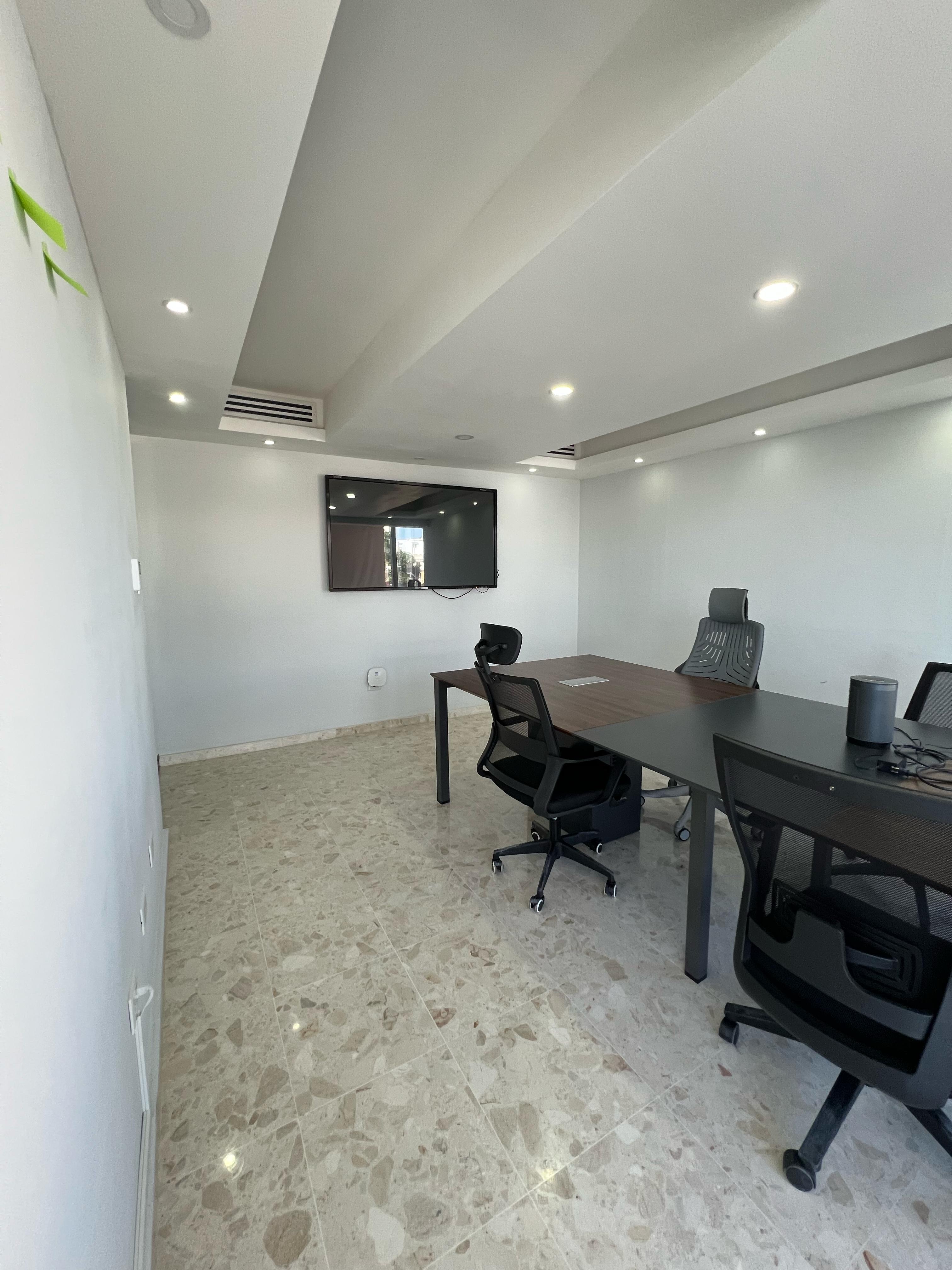 oficinas y locales comerciales - alquilo local comercial en El Millón 
Santo Domingo  2