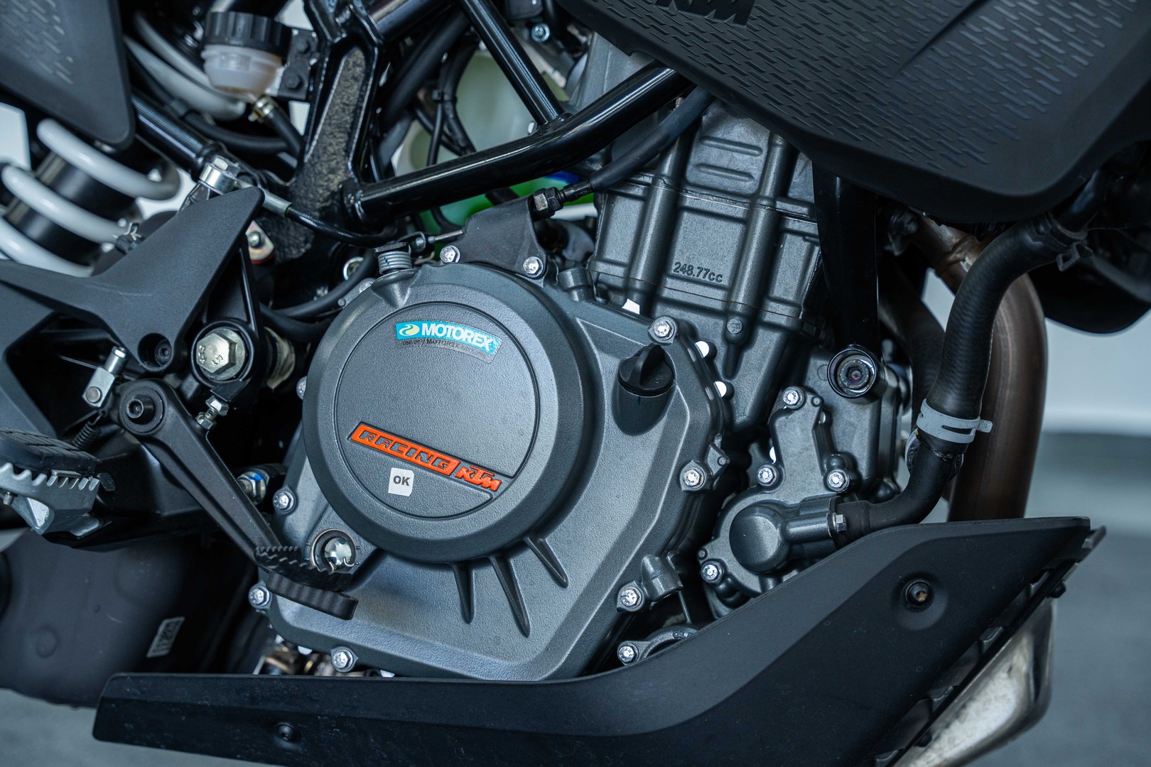 motores y pasolas - KTM 250 ADVENTURE 2023 8