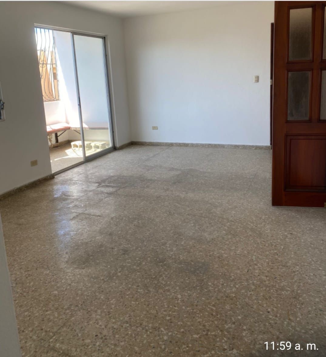 apartamentos - Vendo Apto. Urb. Tropical, Próximo a Metaldom, Uni