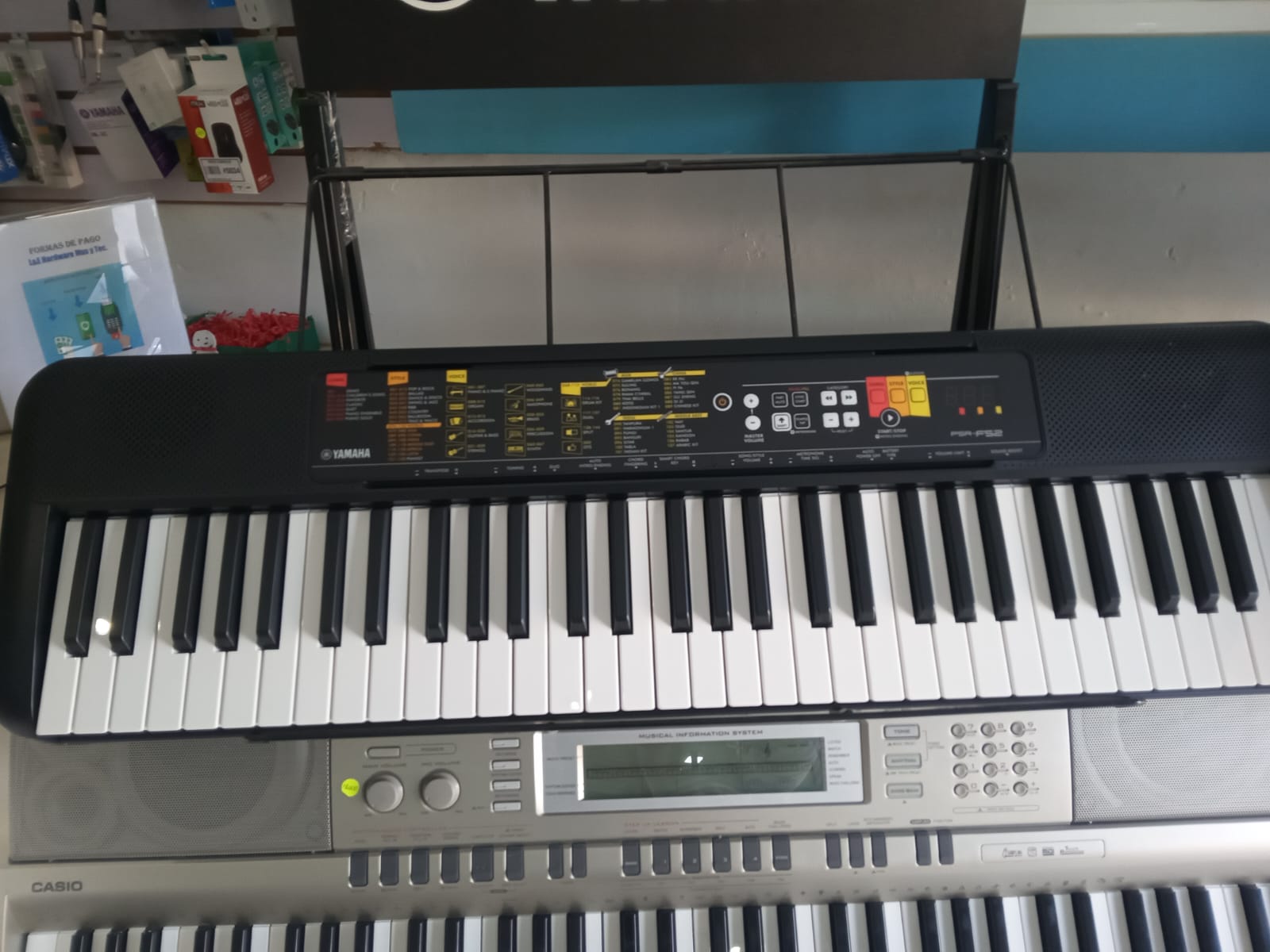 instrumentos musicales - piano yamaha Psr-F52 0