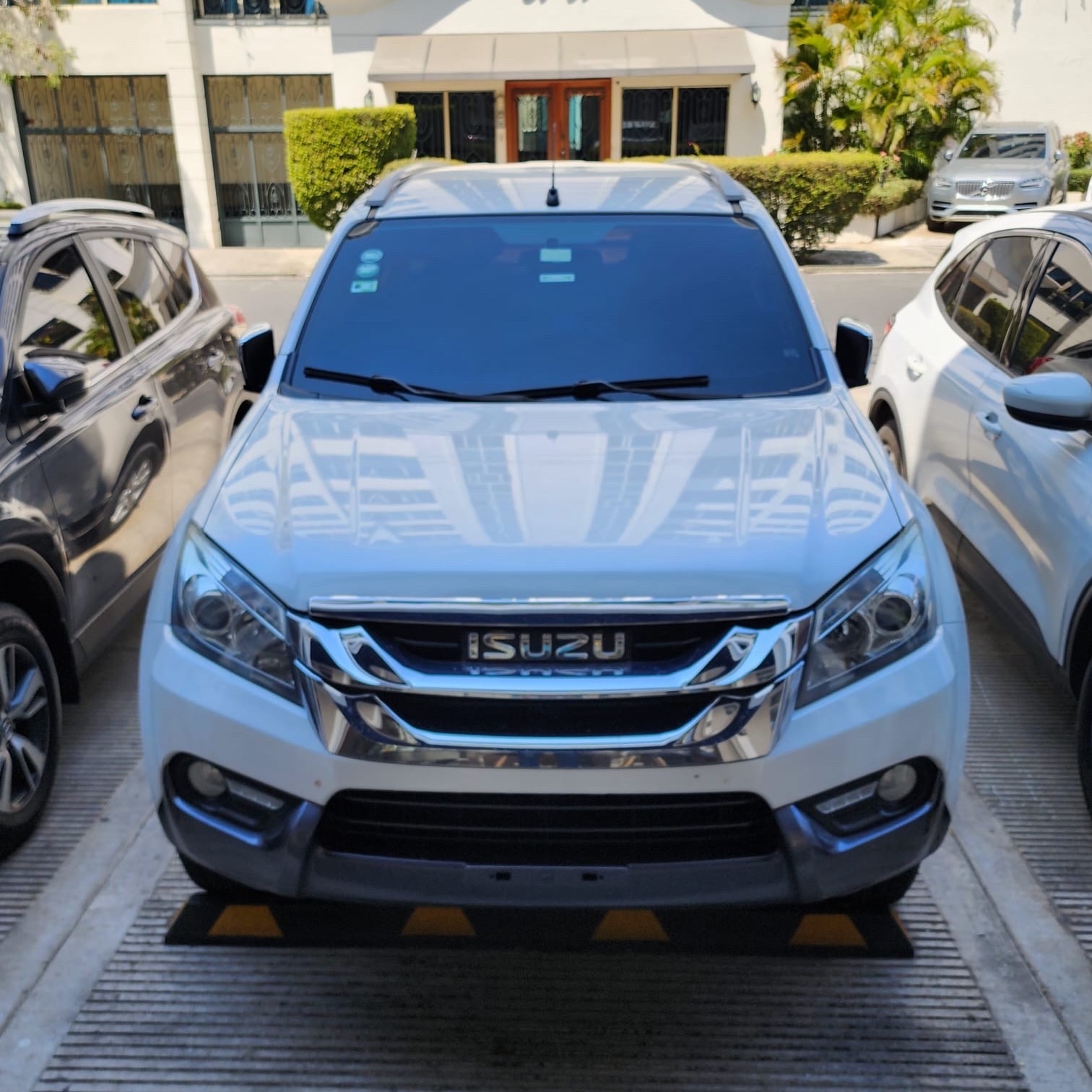 jeepetas y camionetas - Isuzu Mux 2015👀✅Único dueño