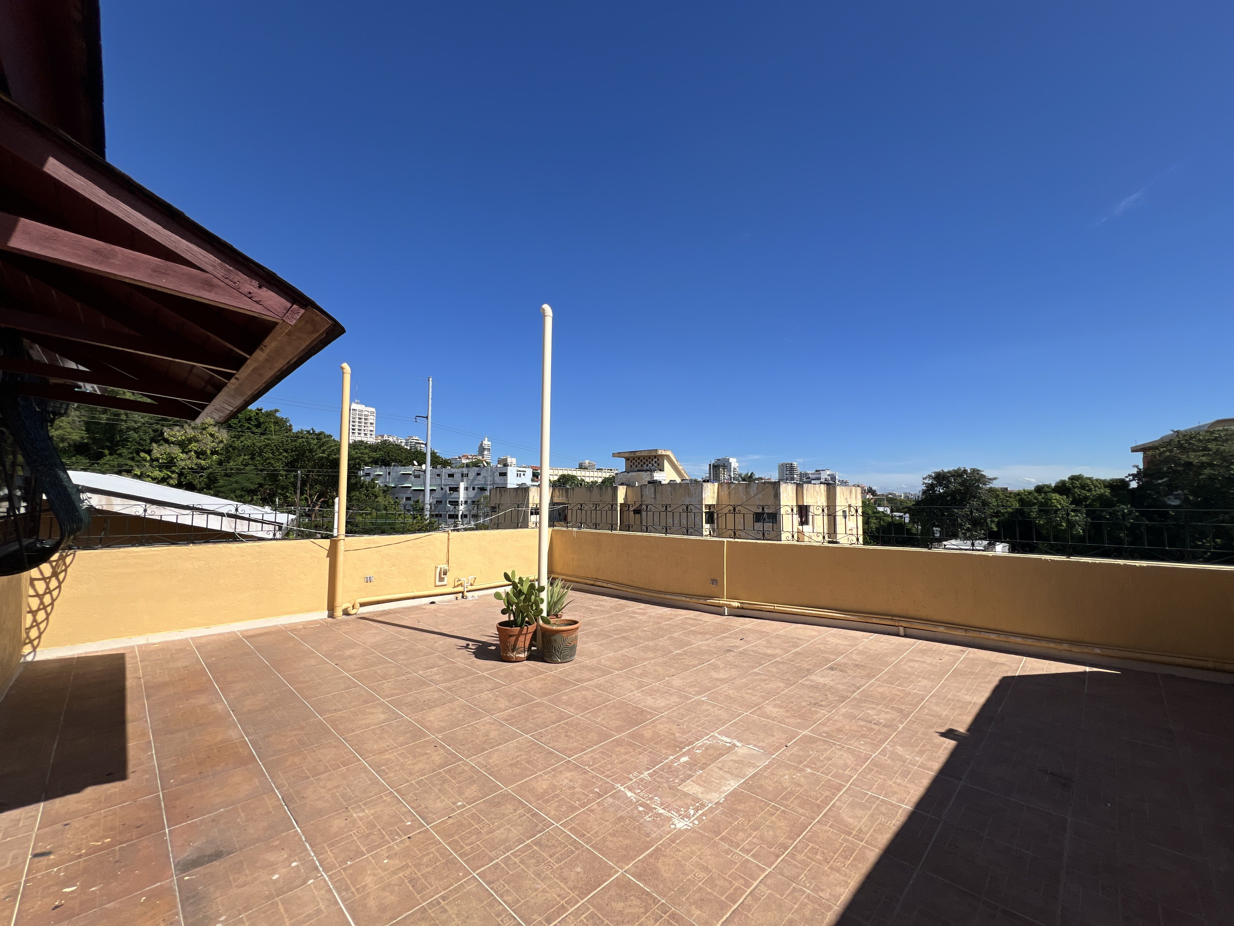 apartamentos - Apartamento con terraza en zona universitaria 