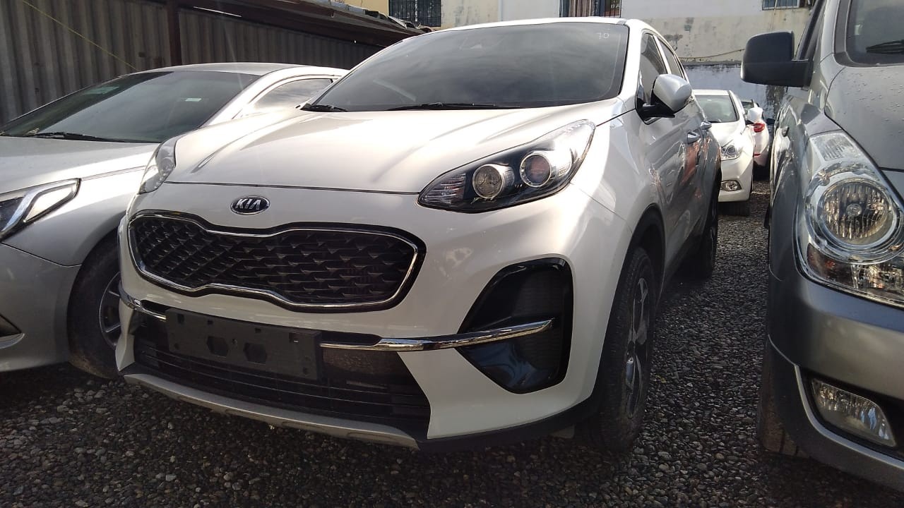 jeepetas y camionetas - KIA SPORTAGE 2019 BLANCO 3