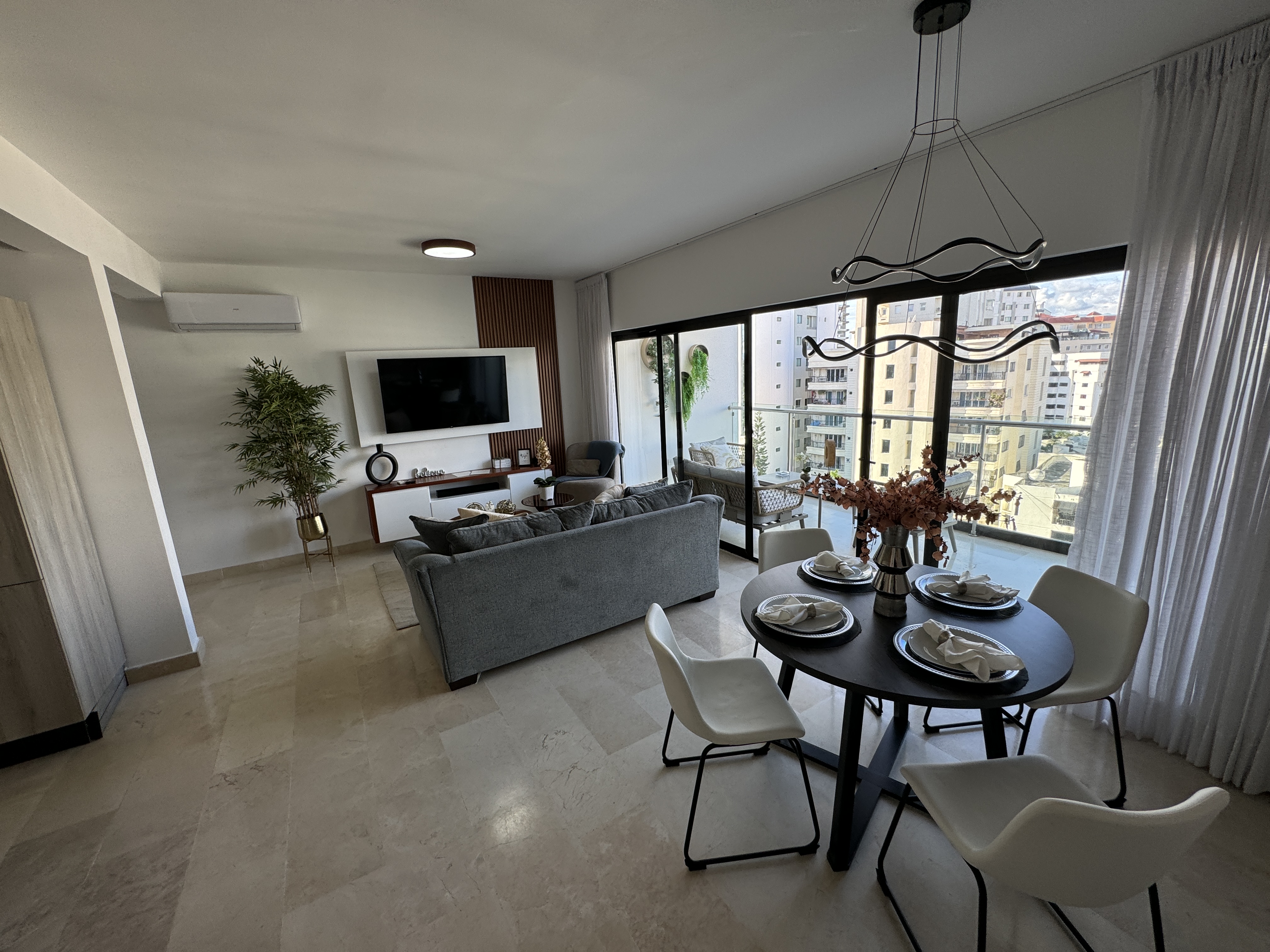 apartamentos - Oportunidad octavo piso amueblado en la trinitaria 6