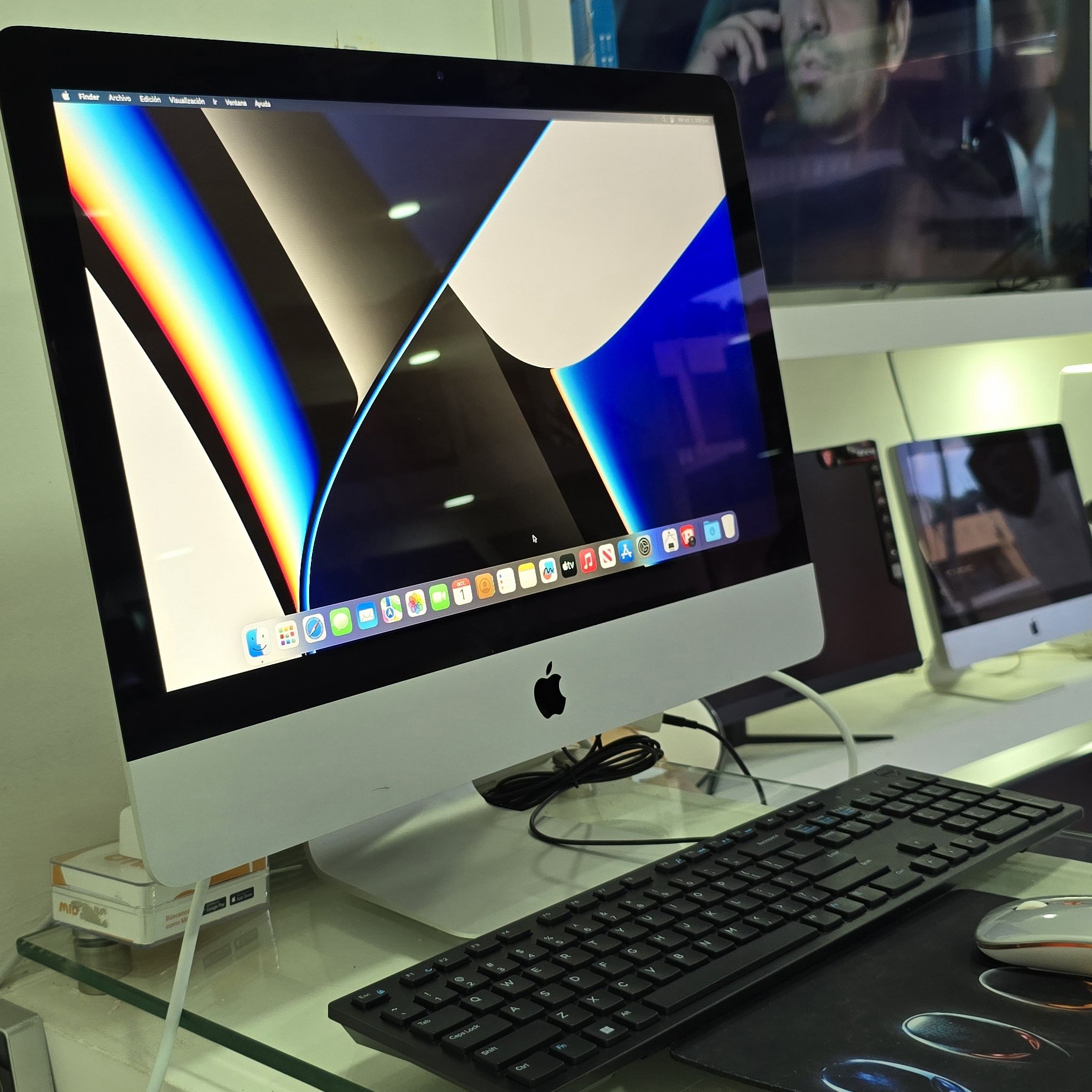 computadoras y laptops - Apple imac 21.5 Pulg Core i5 Ram 8gb ddr4 Disco 1TB AÑO 2017 