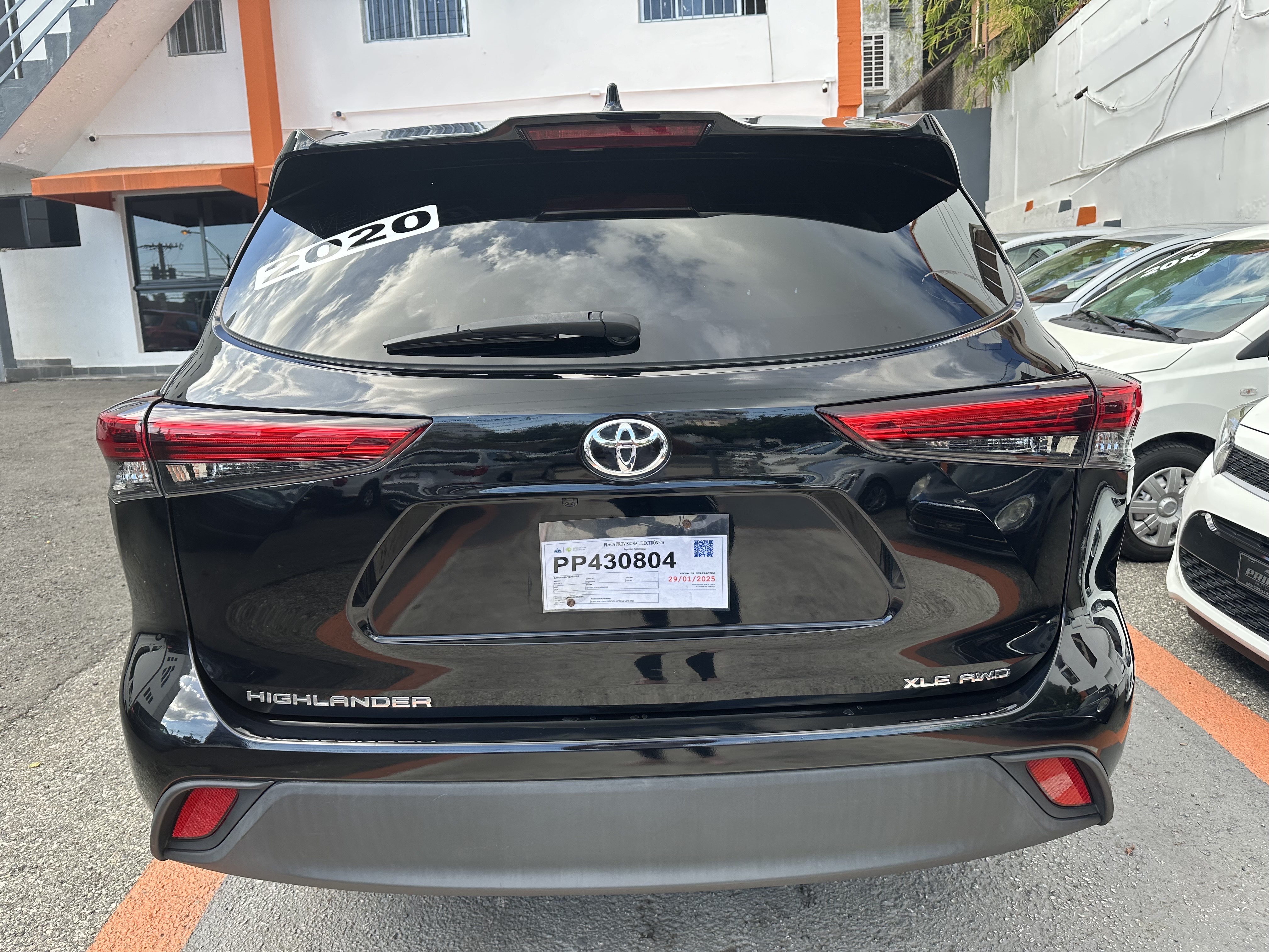 jeepetas y camionetas - Toyota Highlander XLE 2020  5