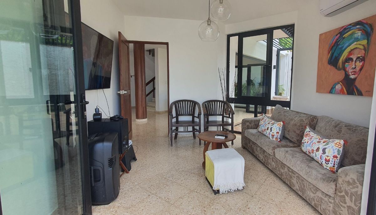 casas - Casa en venta en Cuesta hermosa I 3