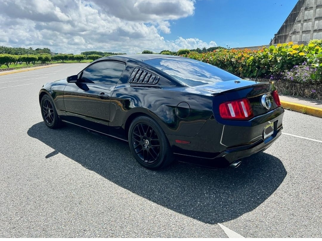 carros - 2014 Ford Mustang V6 3