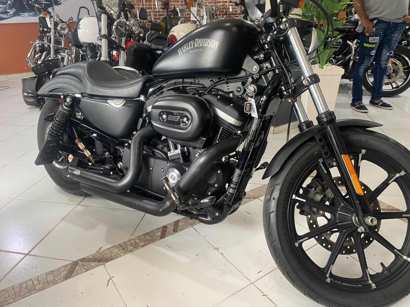 motores y pasolas - Harley Davidson Sportster Xl 883 año 2019 1