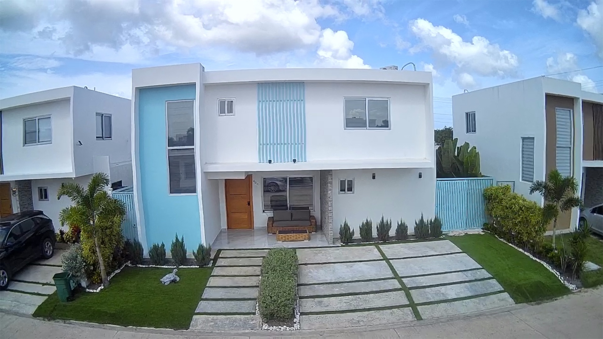 casas - Venta de casa de 3 habitaciones Full amueblado en primaveral 2 bávaro punta cana 0