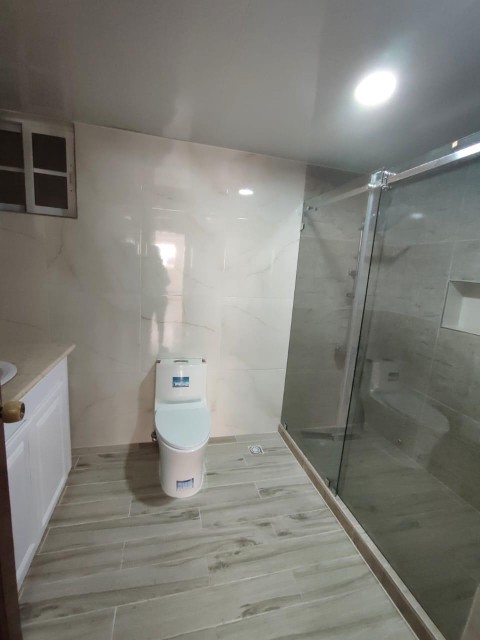 apartamentos - Vendo Apartamento en Naco 5