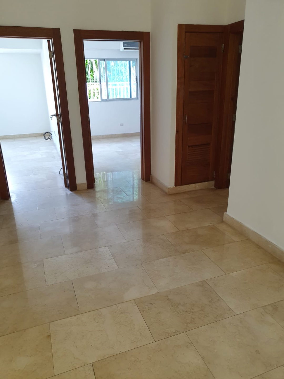 apartamentos - APARTAMENTO 2da con Terraza / Moderno en el exclusivo sector de los Cac 1