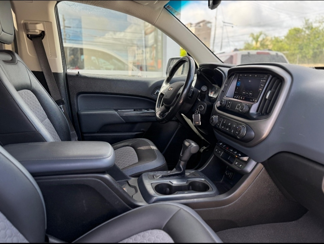 jeepetas y camionetas - 2020 Chevrolet Colorado Z71 Diesel 4x4 🇺🇸 6