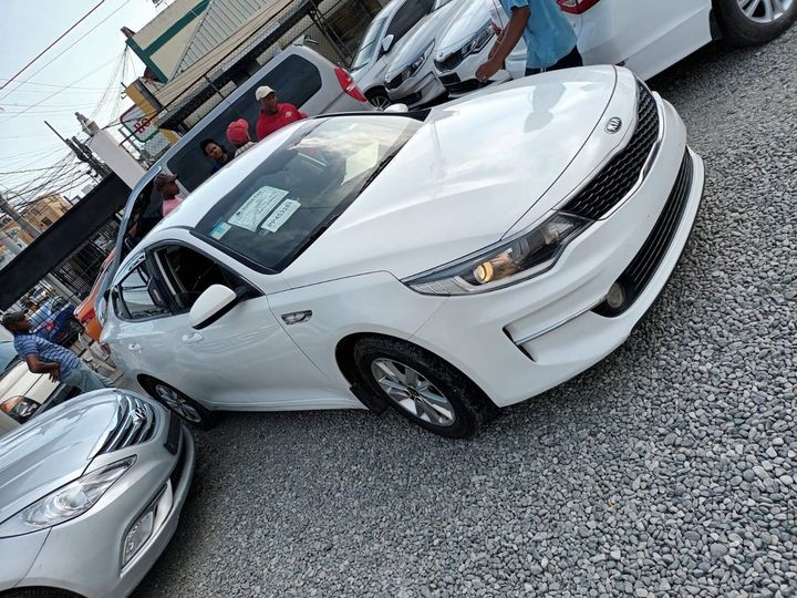 carros -  K5 2018 BLANCO700,000-Automático 0