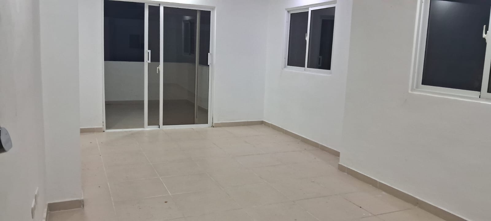 apartamentos - Vendo alamaneda nuevo Ph tres hab dos baños terraz 5