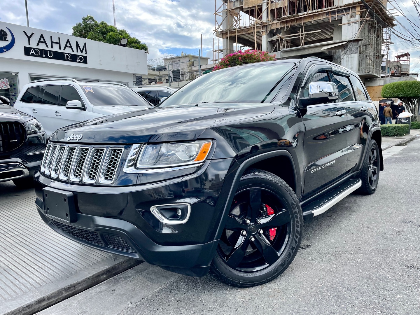 jeepetas y camionetas - Jeep Grand Cherokee Larero 2014