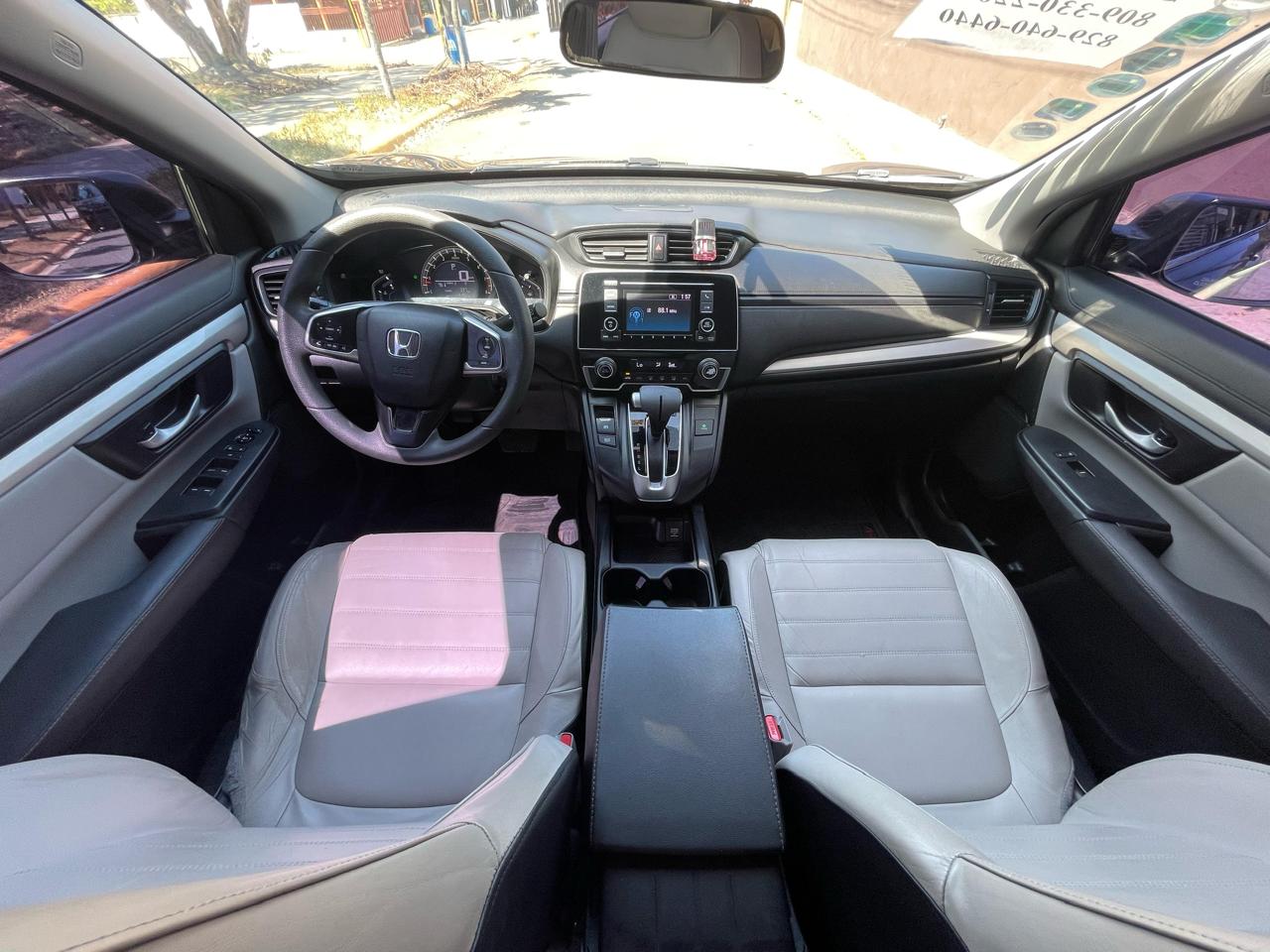 jeepetas y camionetas - Honda crv lx 2017 clean  5