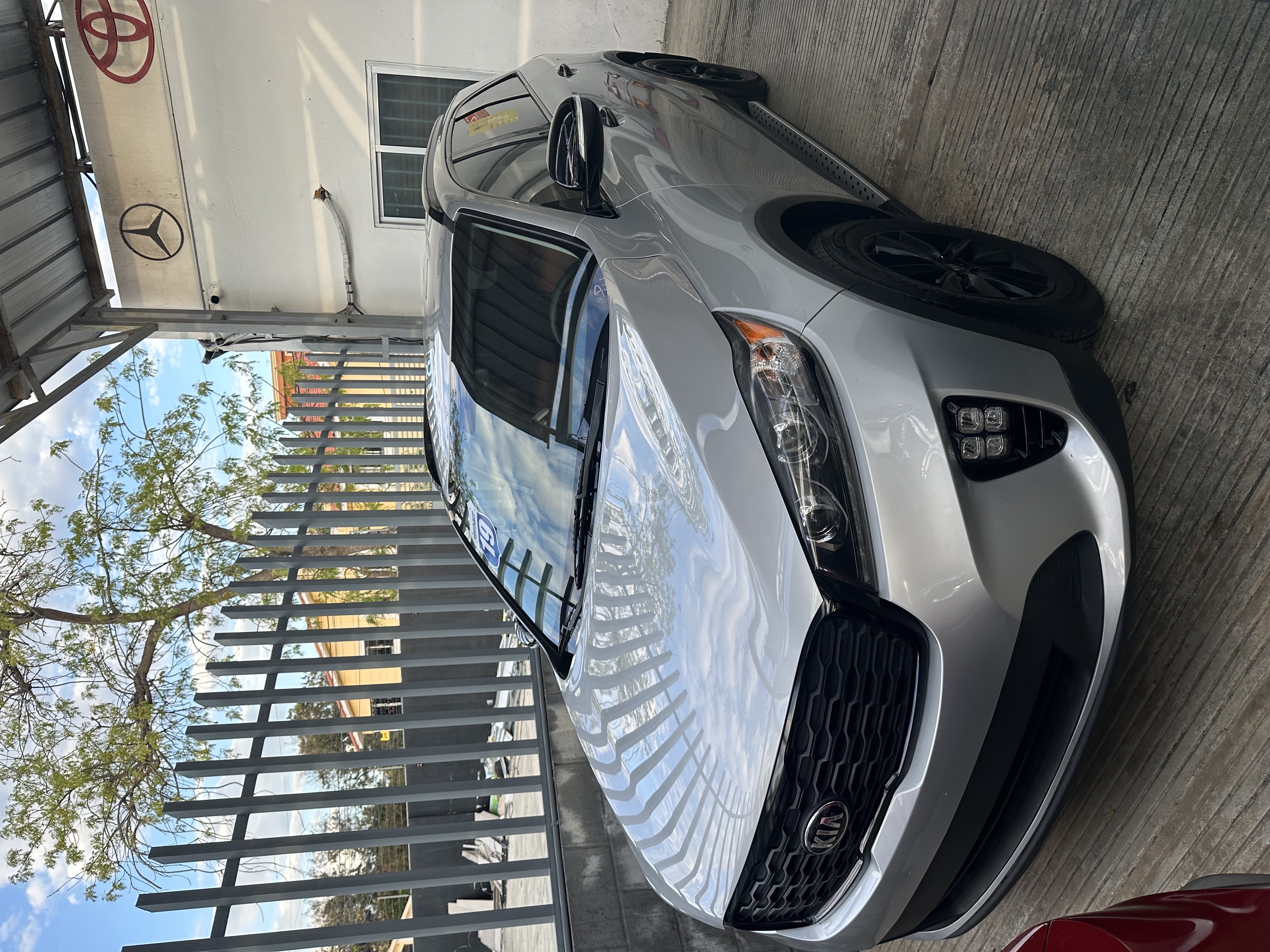 jeepetas y camionetas - KIA SORENTO LX 2019 