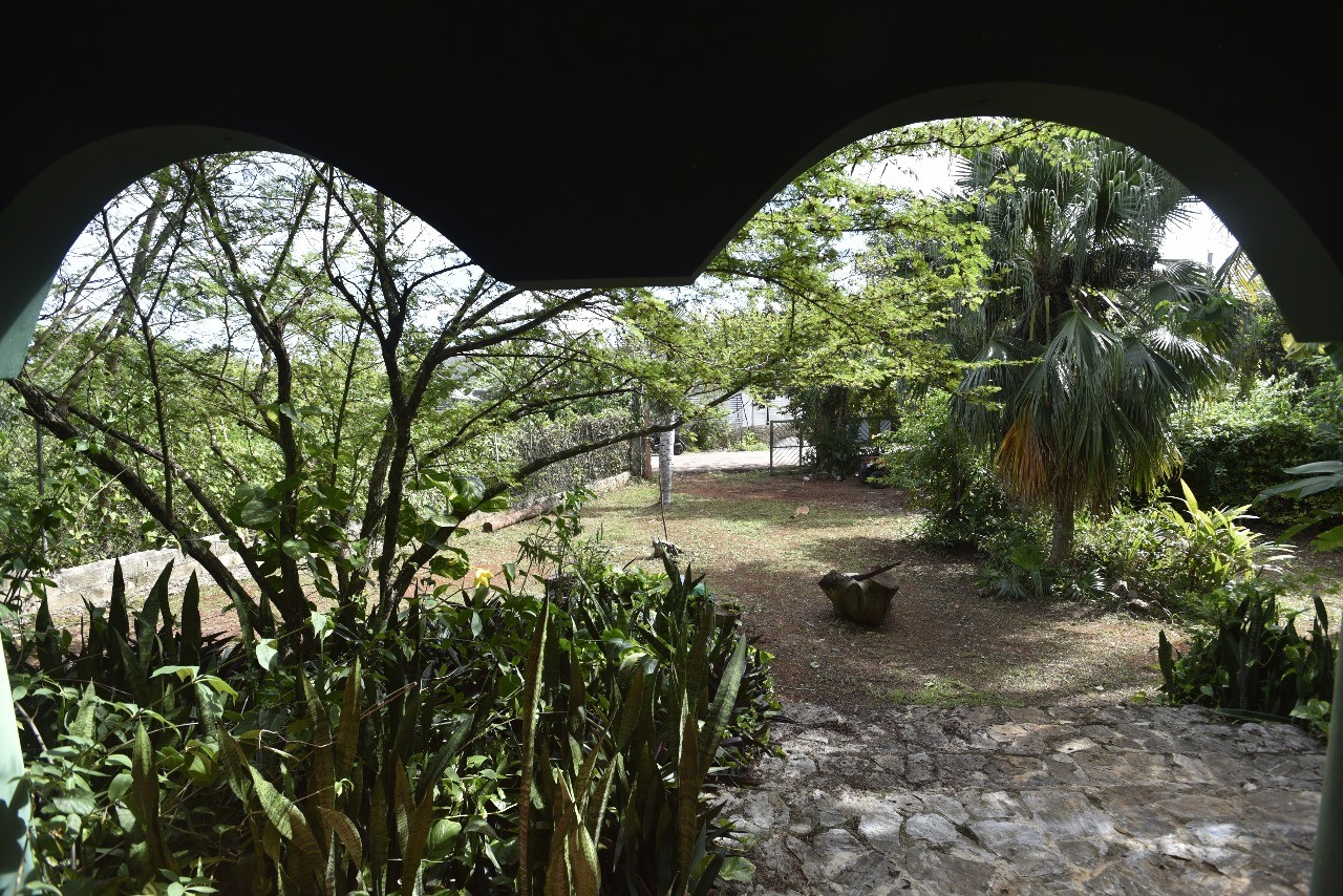 casas vacacionales y villas - Se vende una villa de oprtunidad al lado del chalet tropical Las Galeras Samanà