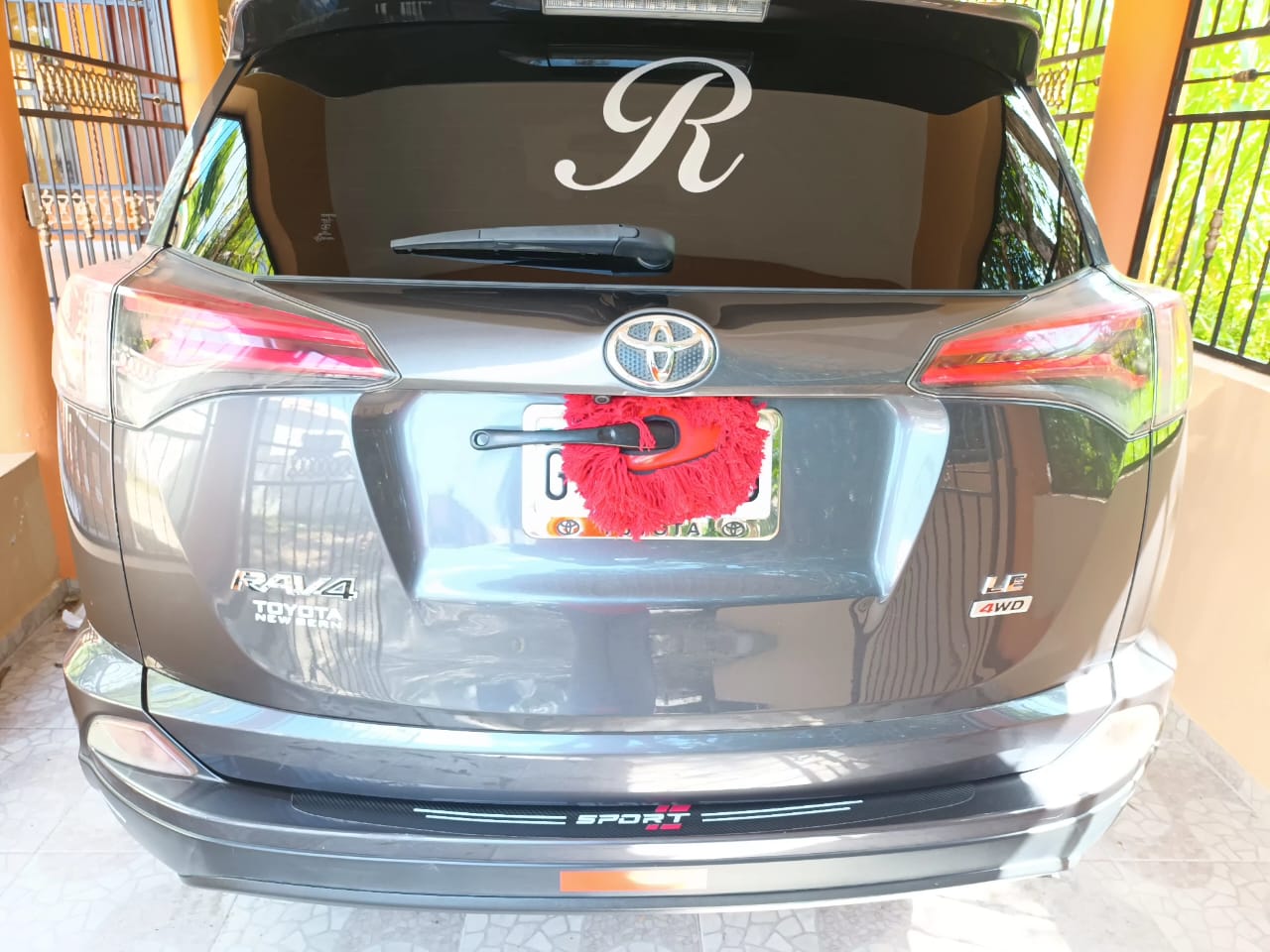 jeepetas y camionetas - Toyota rav4 2016 3