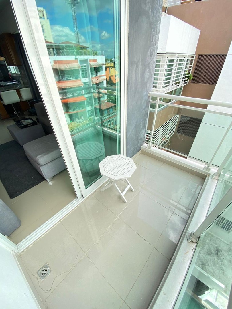 apartamentos - Vendo en Renacimiento 

5to nivel y 6to nivel
214m2 
2 Balcones
US$245,000.00 3