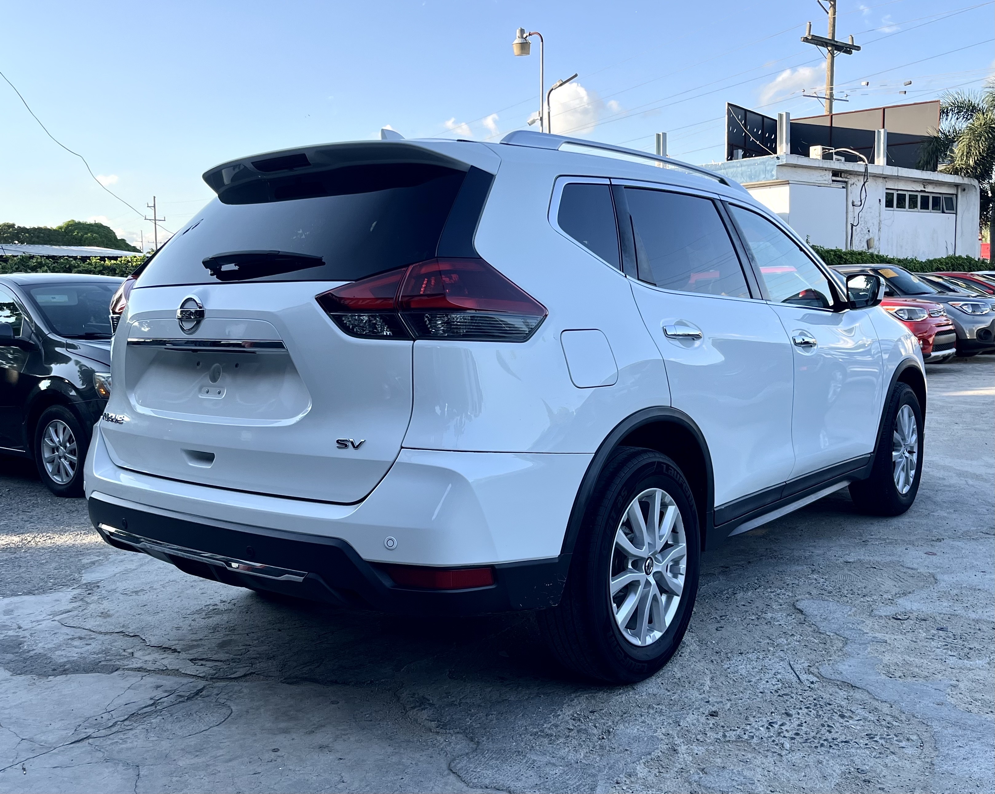 jeepetas y camionetas - Nissan Rogue 2019 SV - Clean carfax
 4