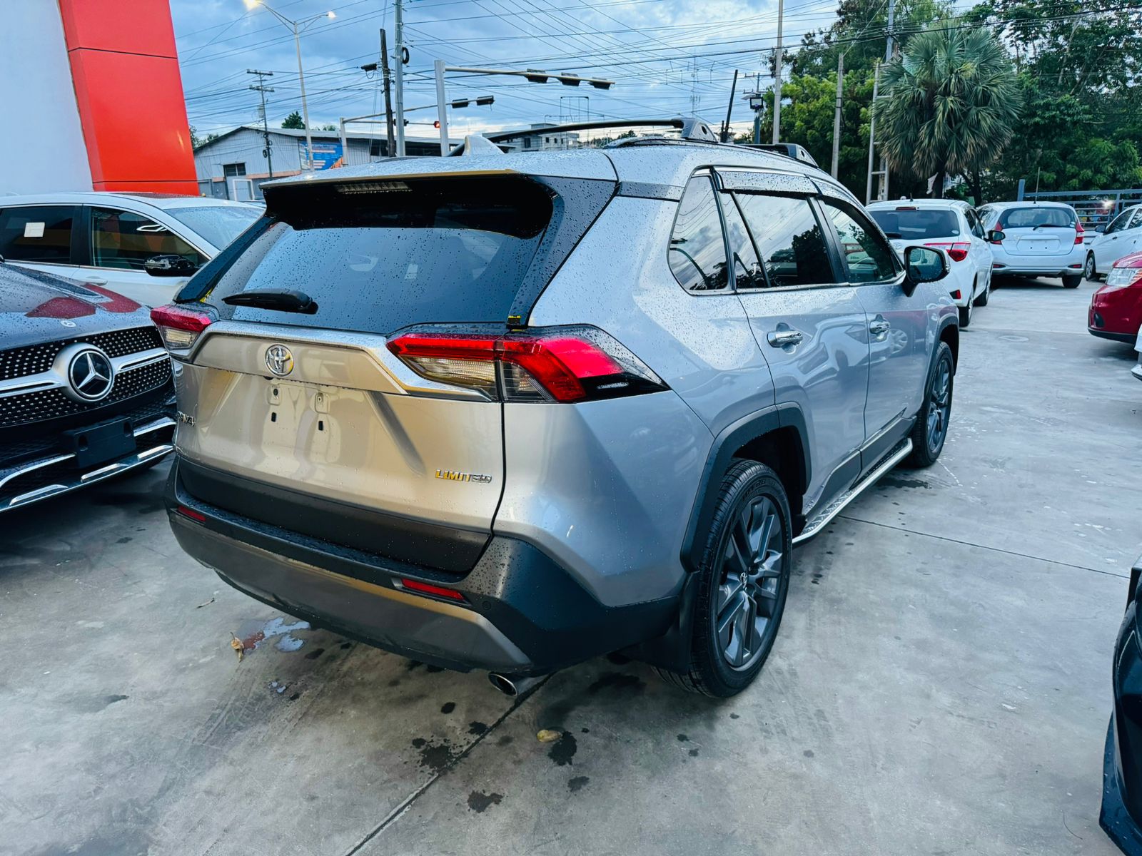 jeepetas y camionetas - TOYOTA RAV4 LIMITED 2019 ✅️ CLEAN CARFAX  4