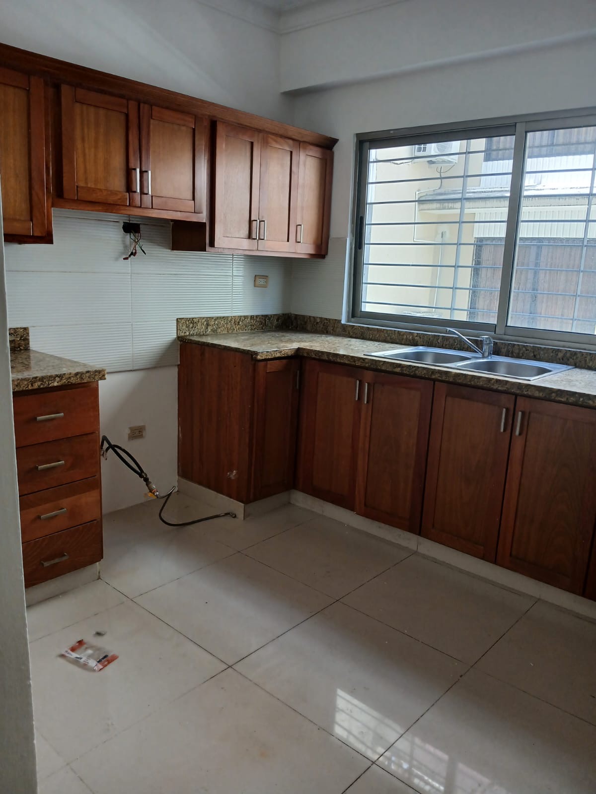 apartamentos - Vendo segundo nivel en el millón dos hab 2.5 baños 2