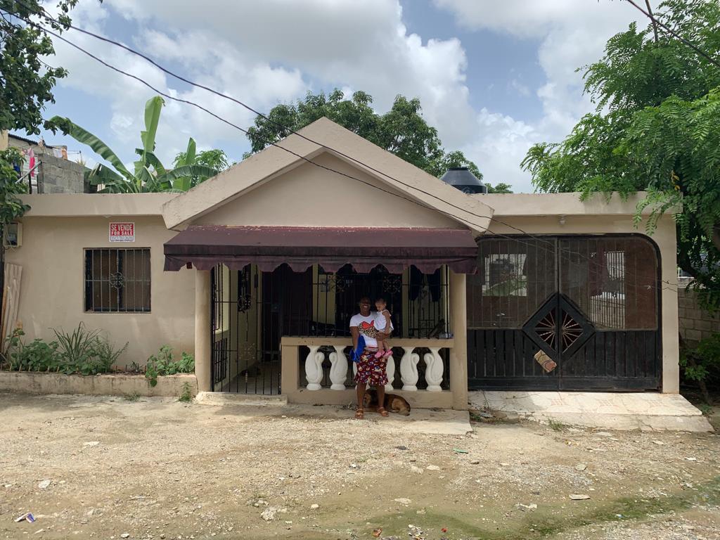 casas - Vendo casa en sabana perdida Santo Domingo norte 