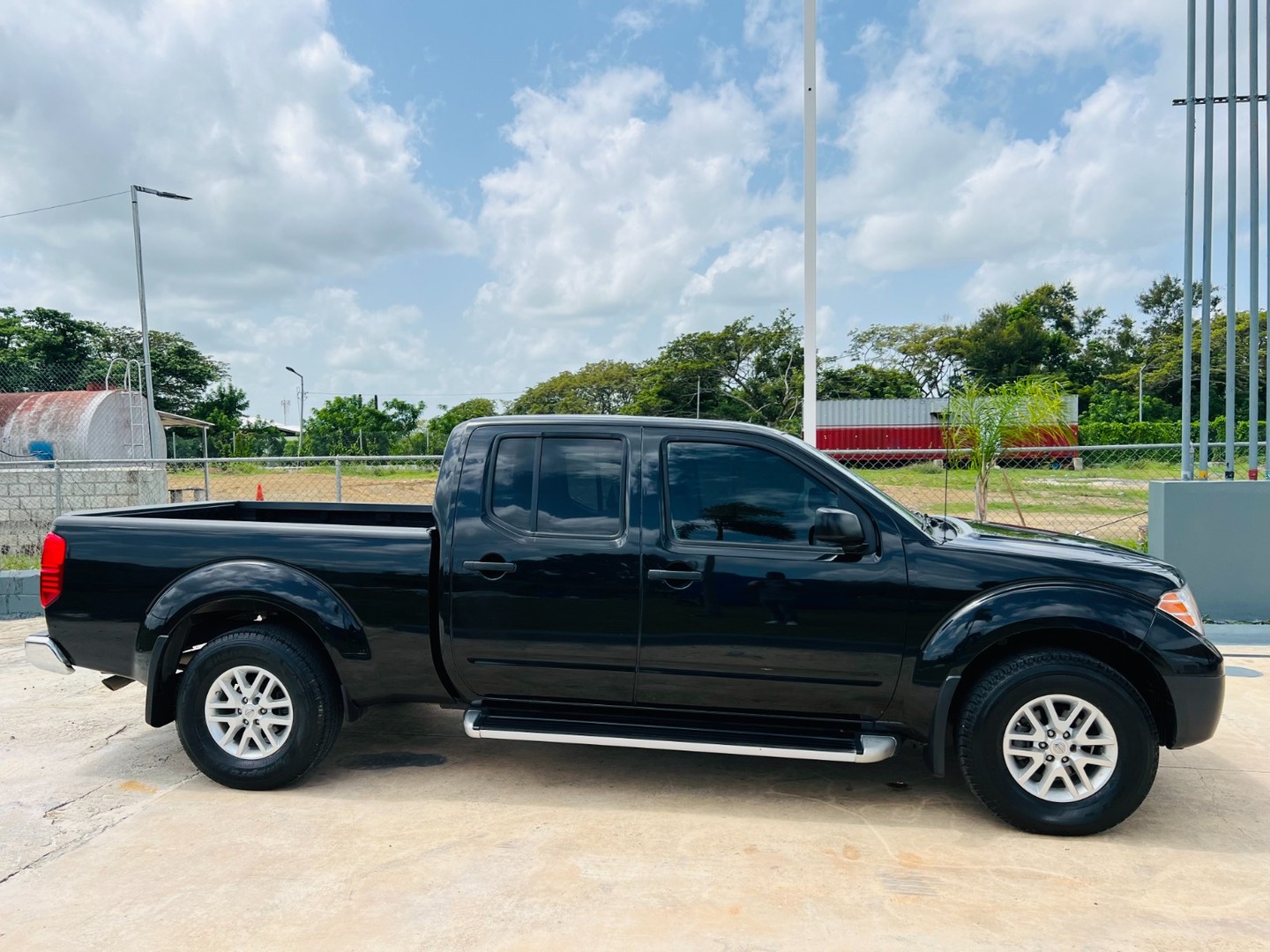 jeepetas y camionetas - NISSAN FRONTIER .                                                 5