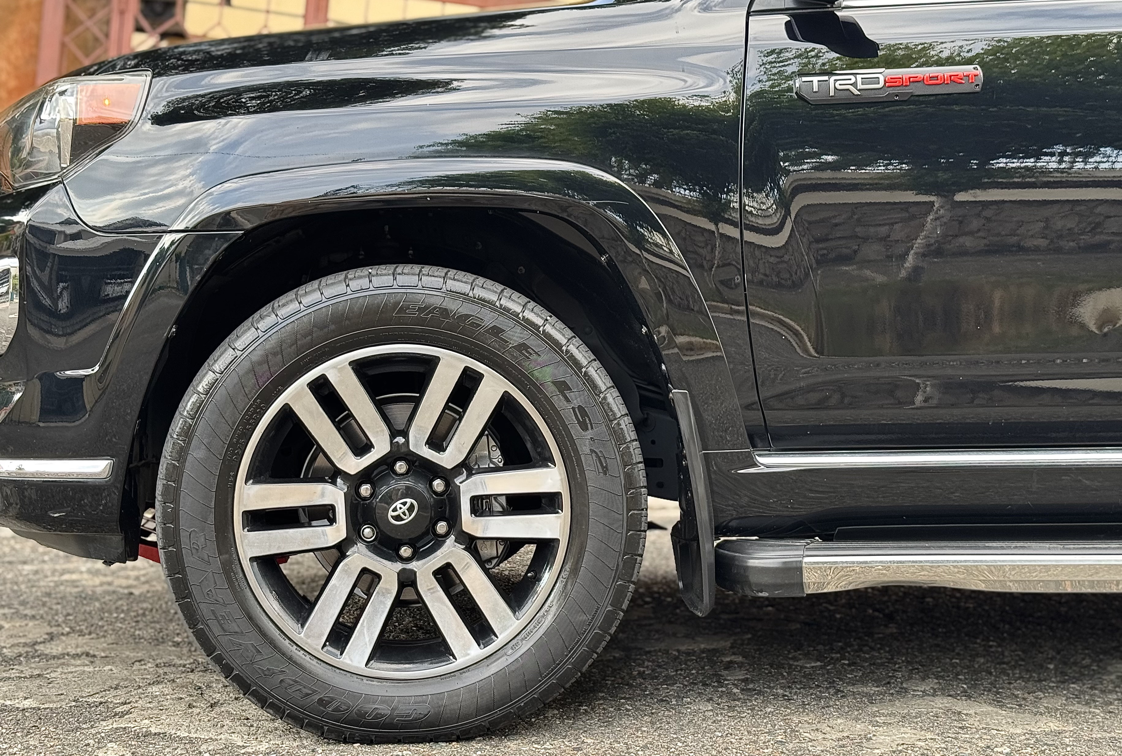 jeepetas y camionetas - Toyota 4runner Limited 4x4 3 filas 2016 1