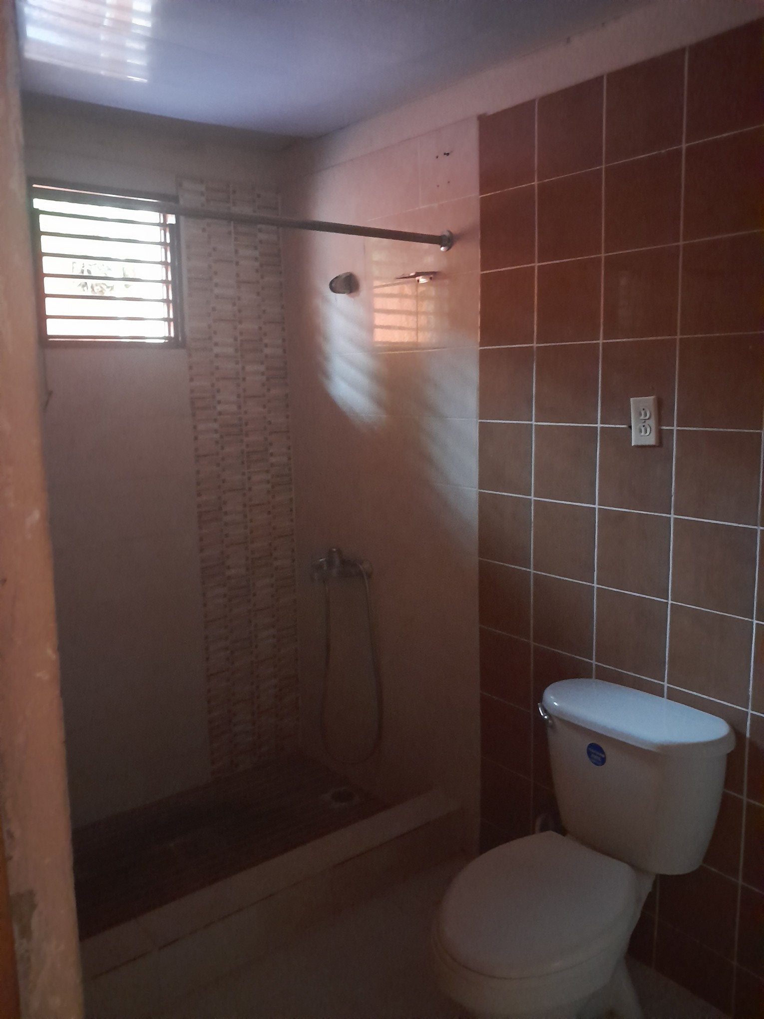 apartamentos - VENDO 1ER PISO CON PATIO EN COSTA VERDE 4