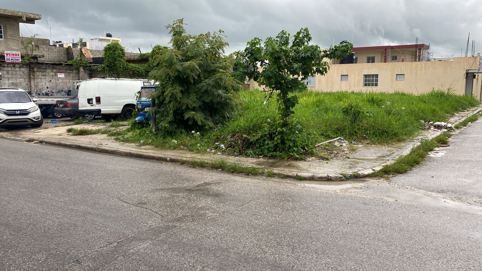 solares y terrenos - VENDO SOLAR EN HIGUEY CERCA DEL MERCADO Y ZONA FRA