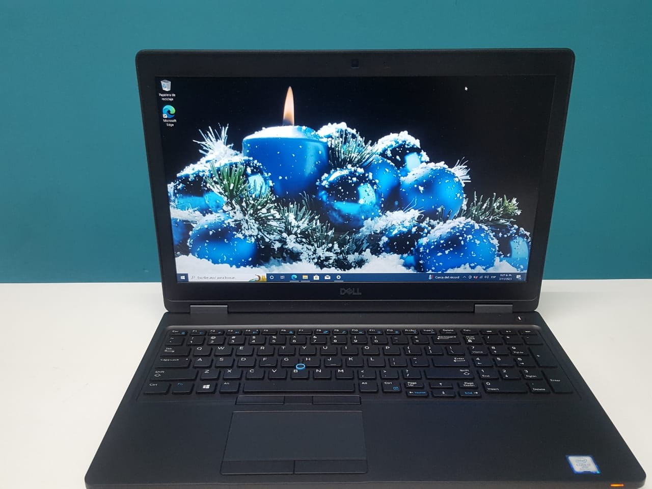 computadoras y laptops - `Laptop, Dell Latitude 5591 / 8th Gen, Intel Core i7 / 8GB DDR4 / 256GB SSD` Dob 2