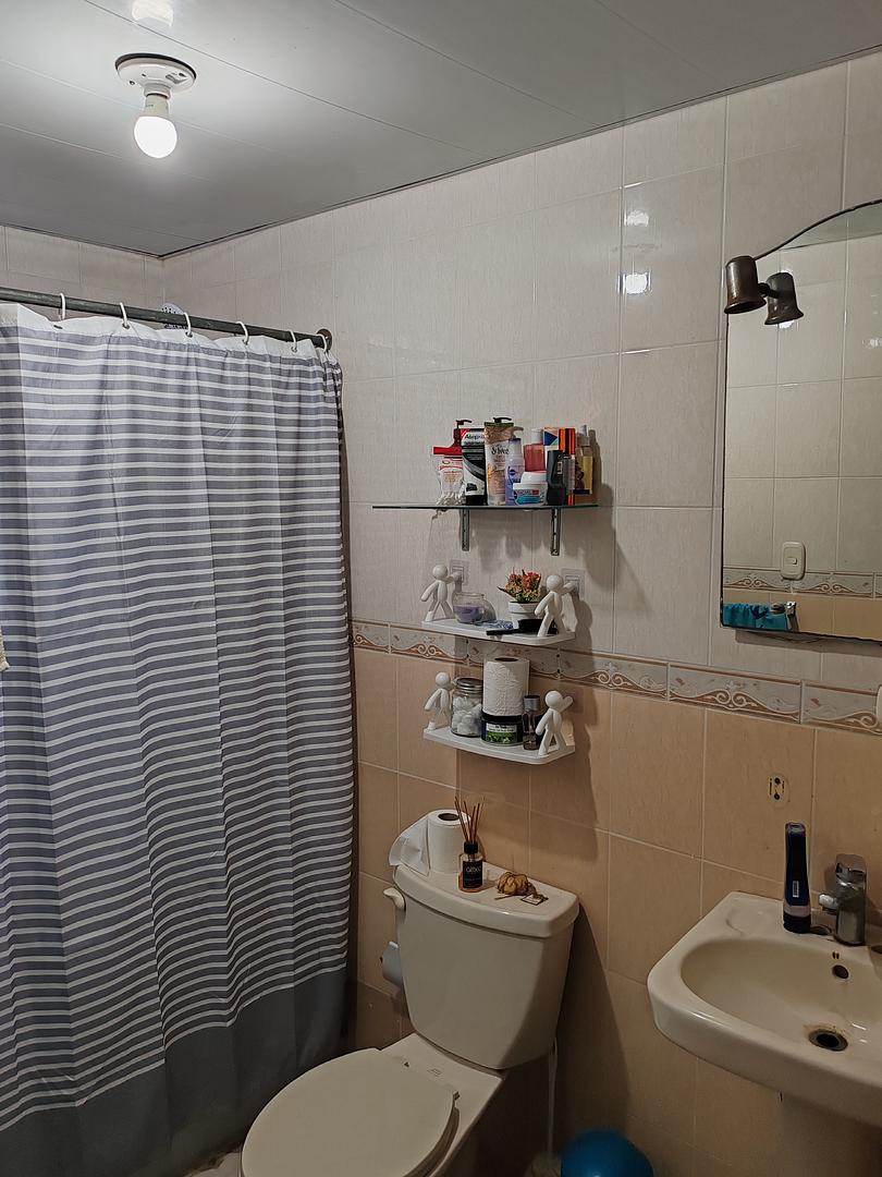 apartamentos - Vendo 1er piso Alma Rosa II 5