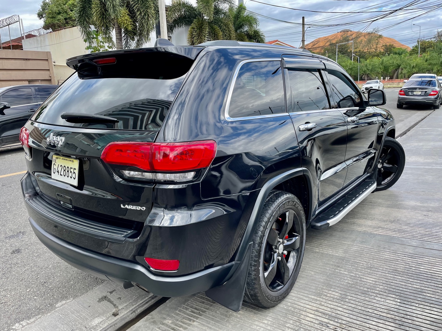 jeepetas y camionetas - Jeep Grand Cherokee Larero 2014 2