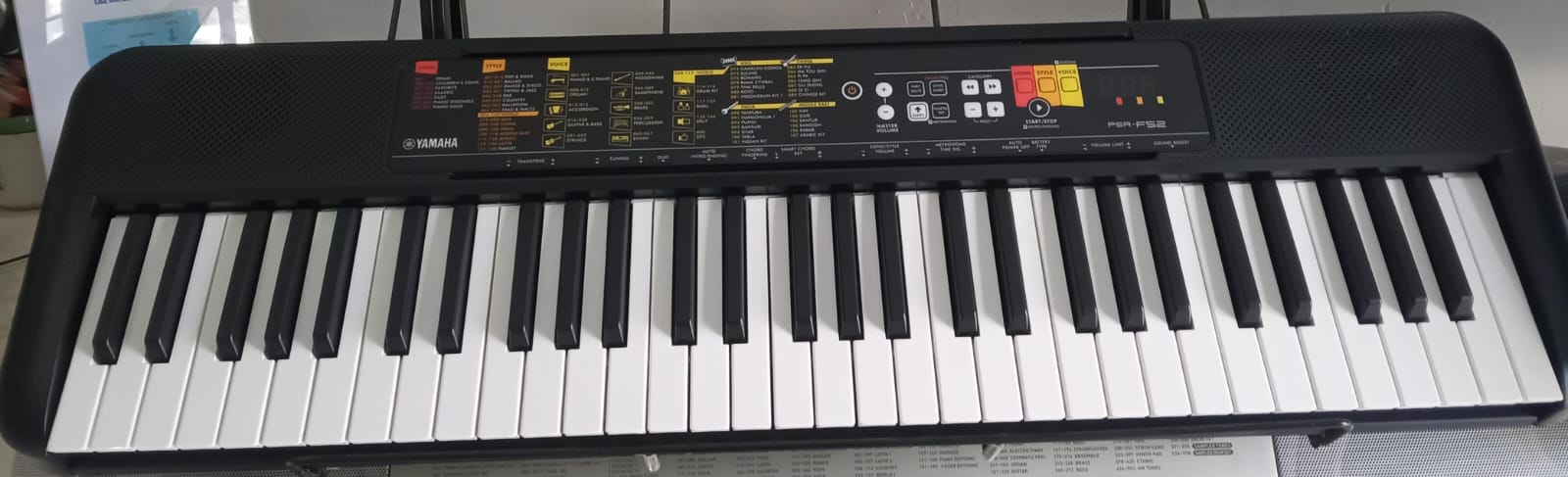 instrumentos musicales - piano yamaha Psr-F52 4