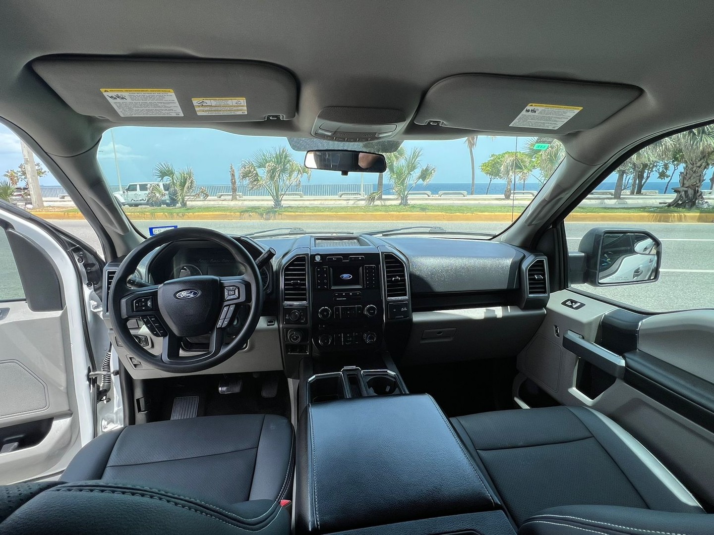 jeepetas y camionetas - Ford F 150 XLT 2018 3