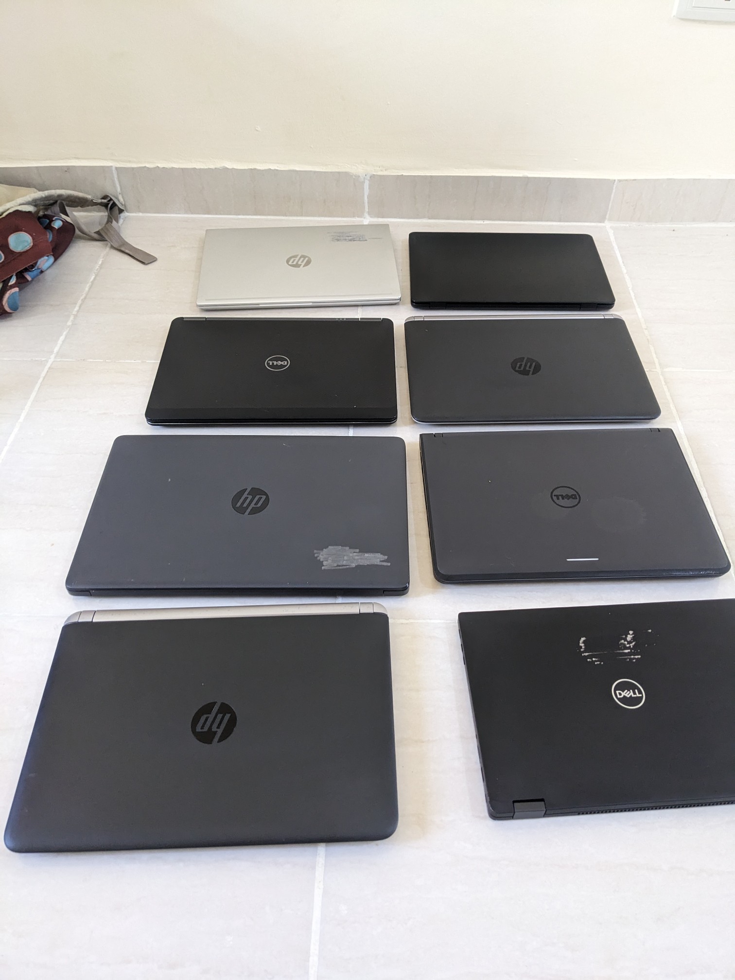 computadoras y laptops - Laptops varios modelos disponibles
