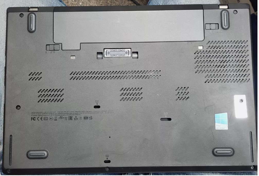 computadoras y laptops - Lenovo ThinkPad T460 14"  Core i7 16 GB 256 GB SSD