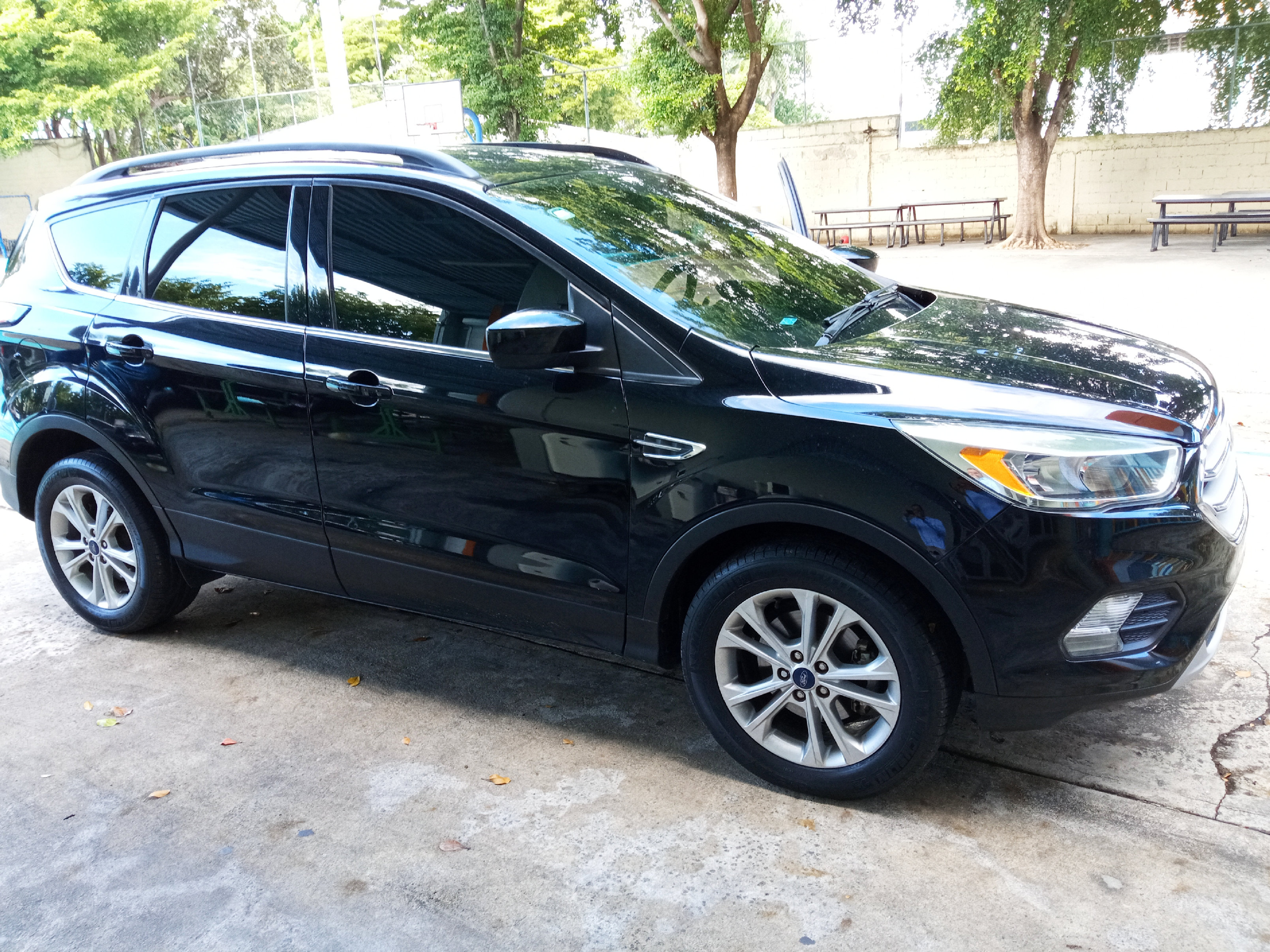 jeepetas y camionetas - Ford Escape SE 2018