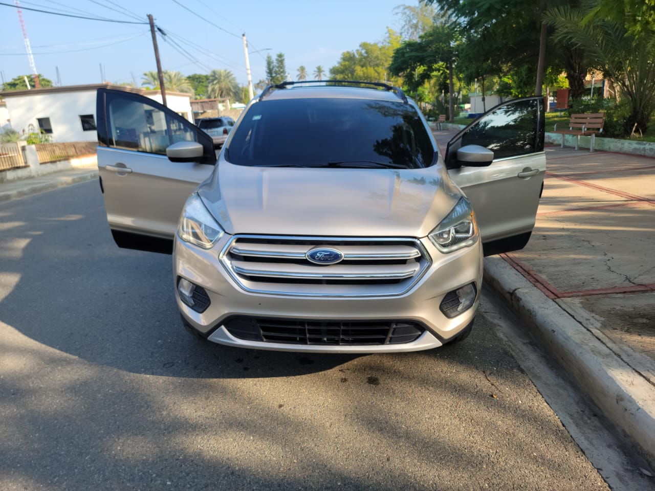 jeepetas y camionetas - Ford escape sel 2018 0