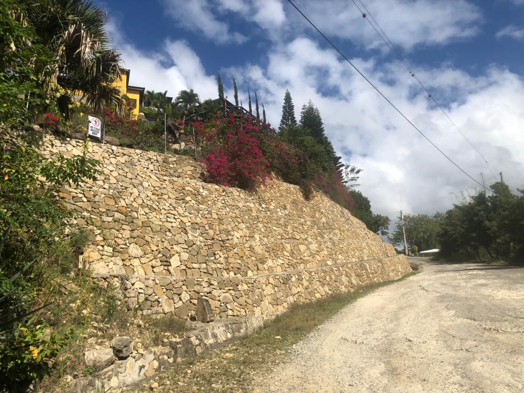 casas - Vendo Casa de 3 Niveles en LA URB. ALTOS DE GURABO, con la mejor Vista  SANTIAGO 4